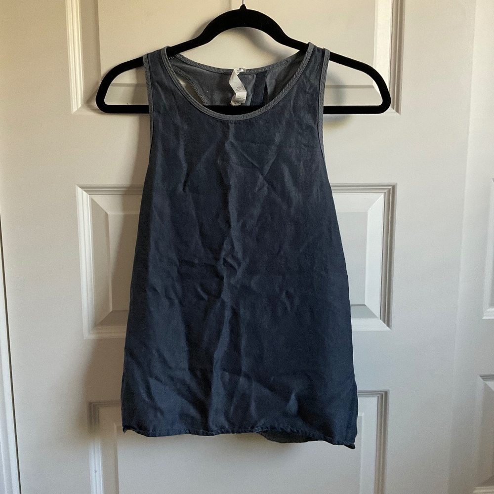 Lululemon Split Back Chambray Tank Top - Size 4
